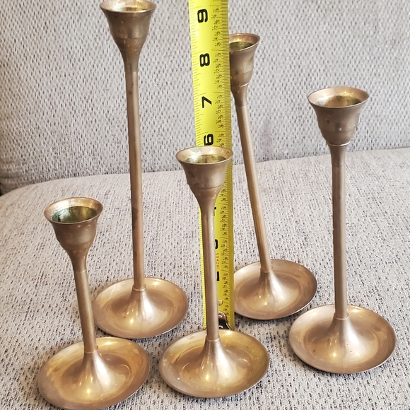 Vintage Set of 5 Gold Toned Candle Holders Made in India - Picture 11 of 12